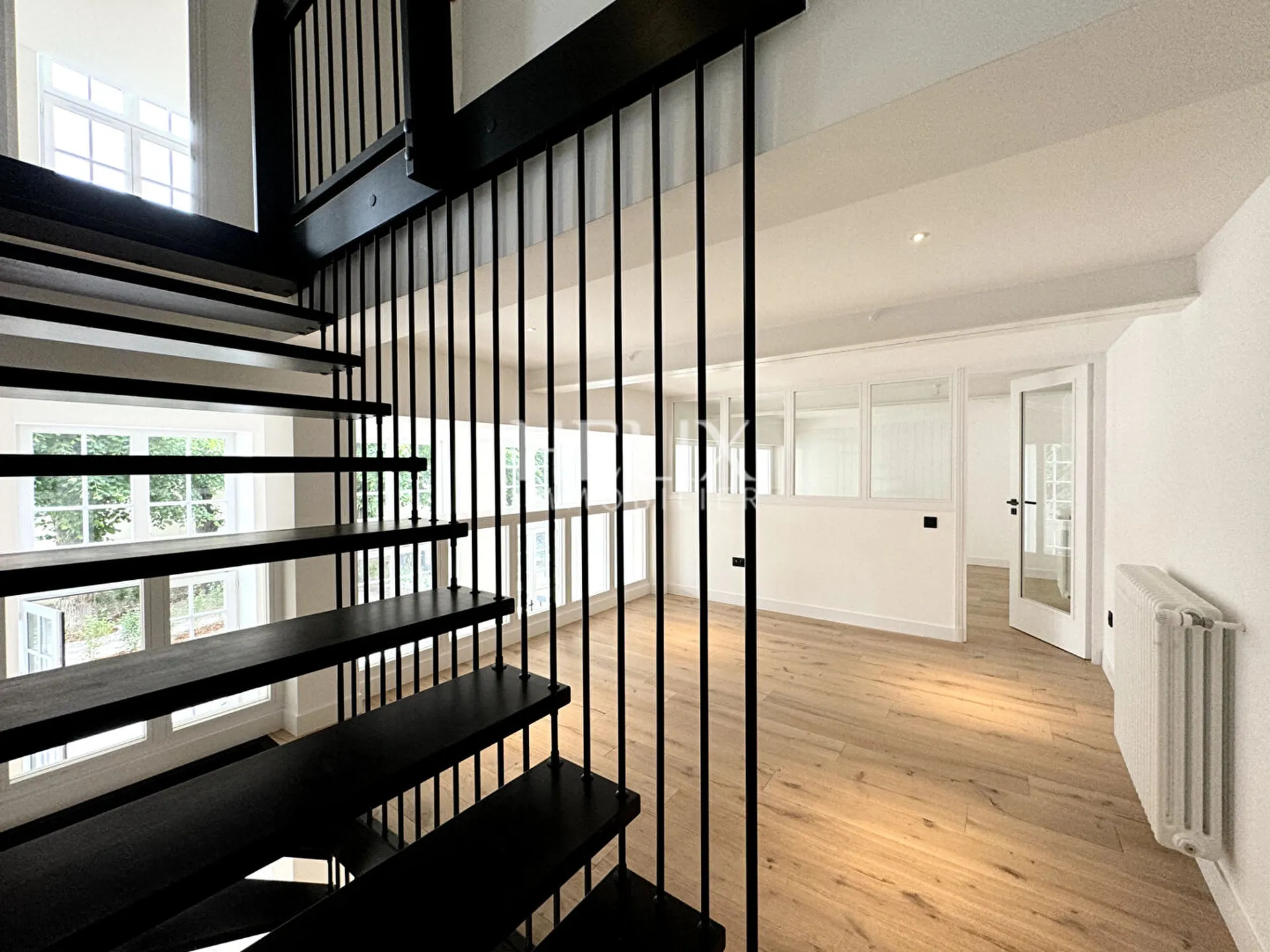 Programme neuf maison de ville 192,10 M2 jardin et terrasse à Saint-Germain-en-Laye , RER A 10 mn, livraison été 2024.