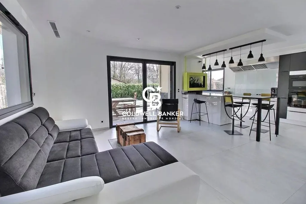 Maison à vendre à 30 minutes de Bordeaux - La Brède, contemporaine, 5 chambres, piscine et grand garage