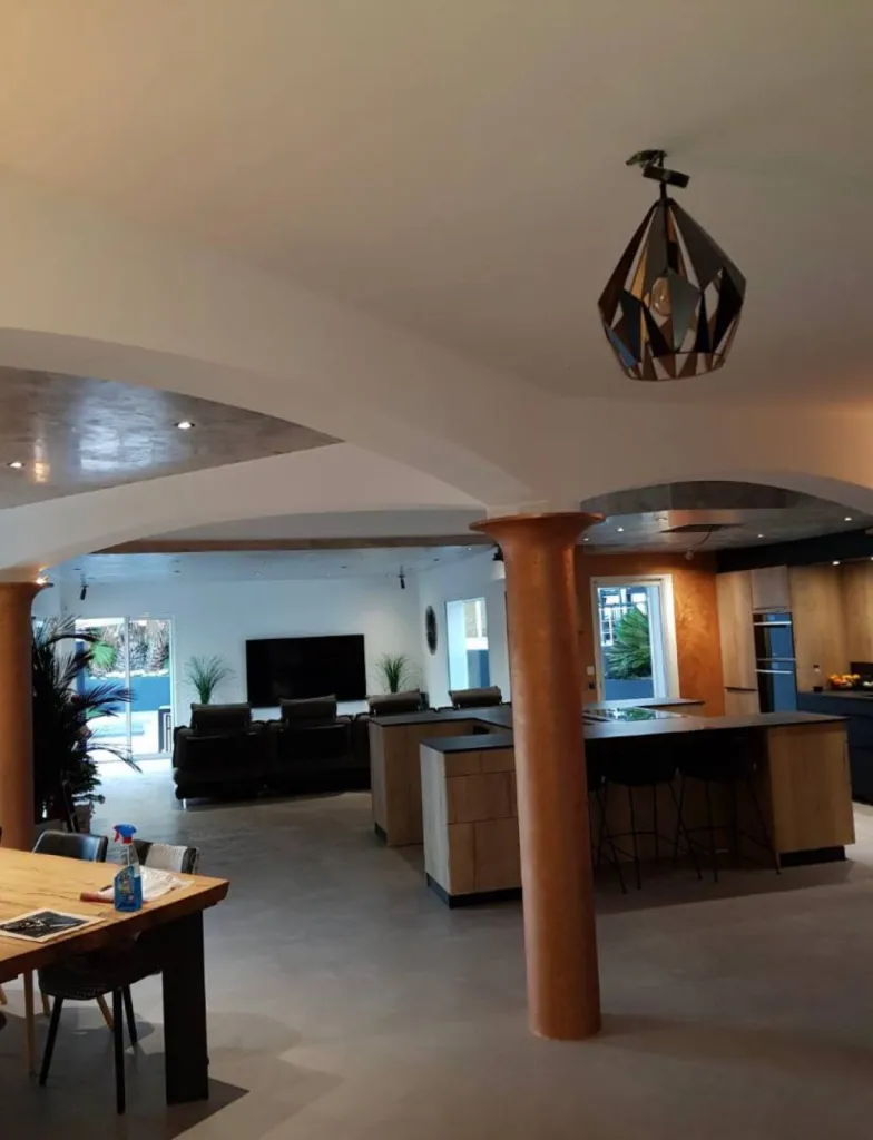 Villa en Béton ciré de TERRE DU MONDE dans la région PACA