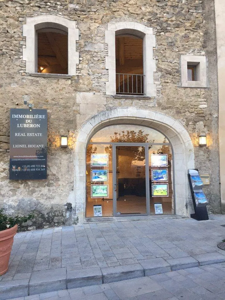 L'immobiliére du Luberon à Ménerbes