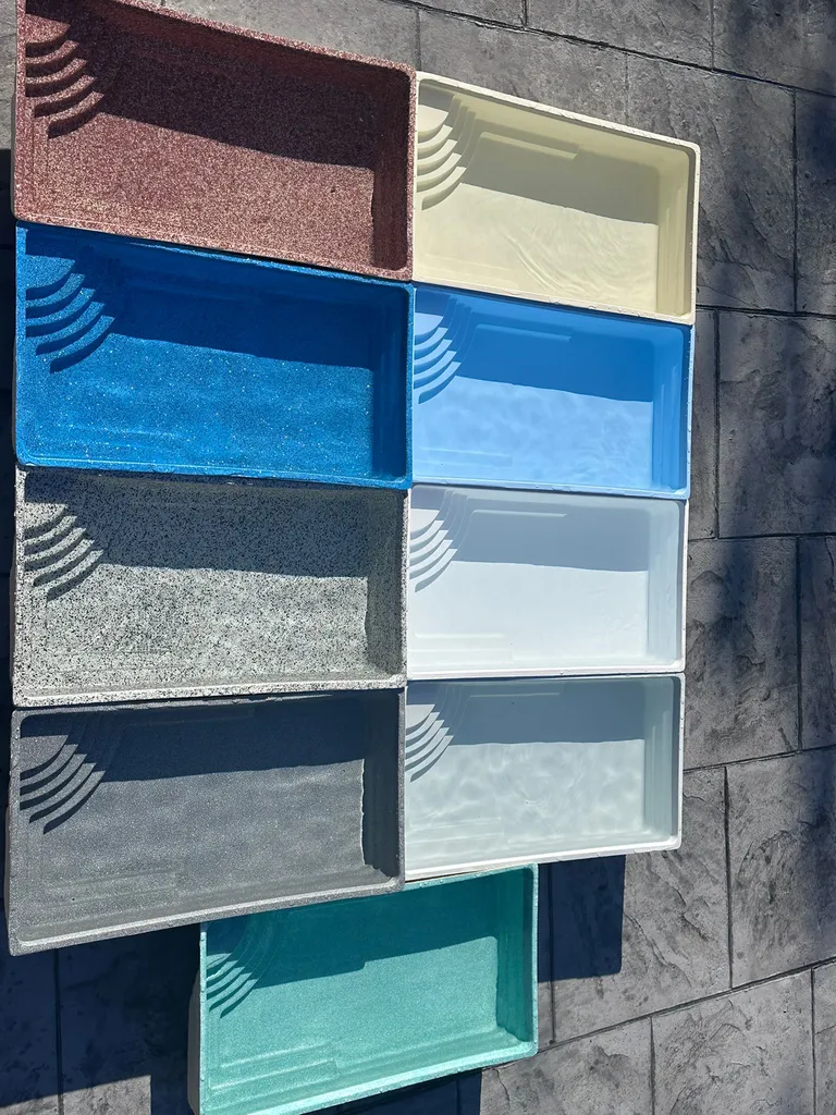 Constructeur de piscines coque 7.00X3.00X1.50 finition Luxe Nature à Lège Cap Ferrer