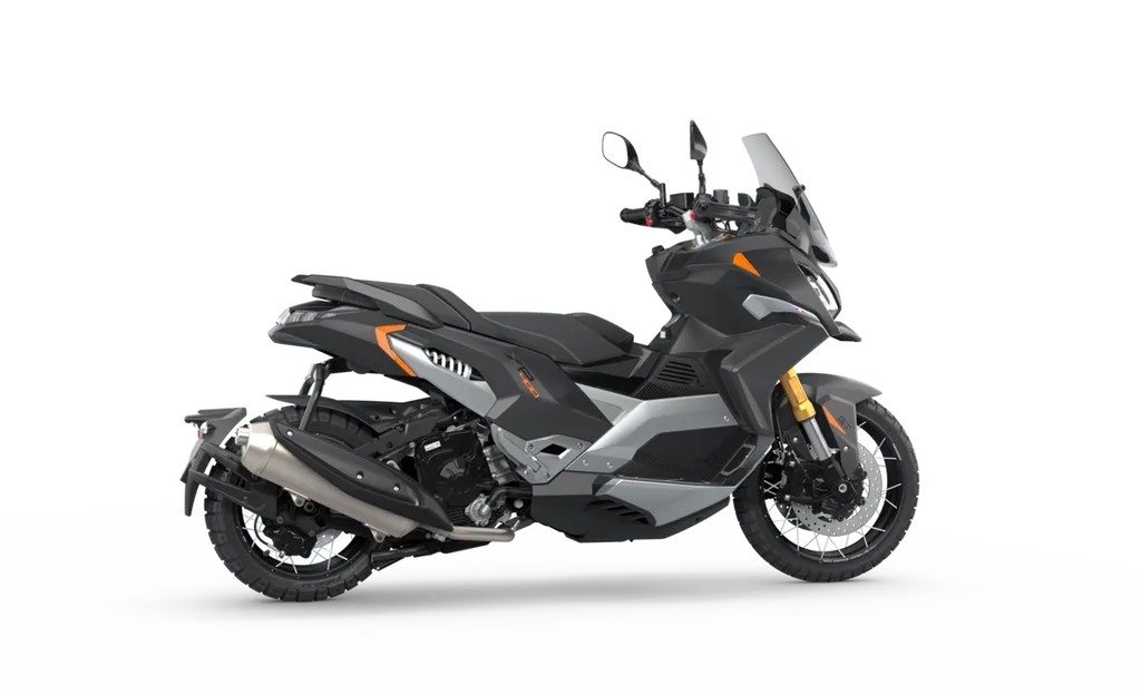 SCOOTER NEUF PEUGEOT XP400 GT A SANARY SUR MER
