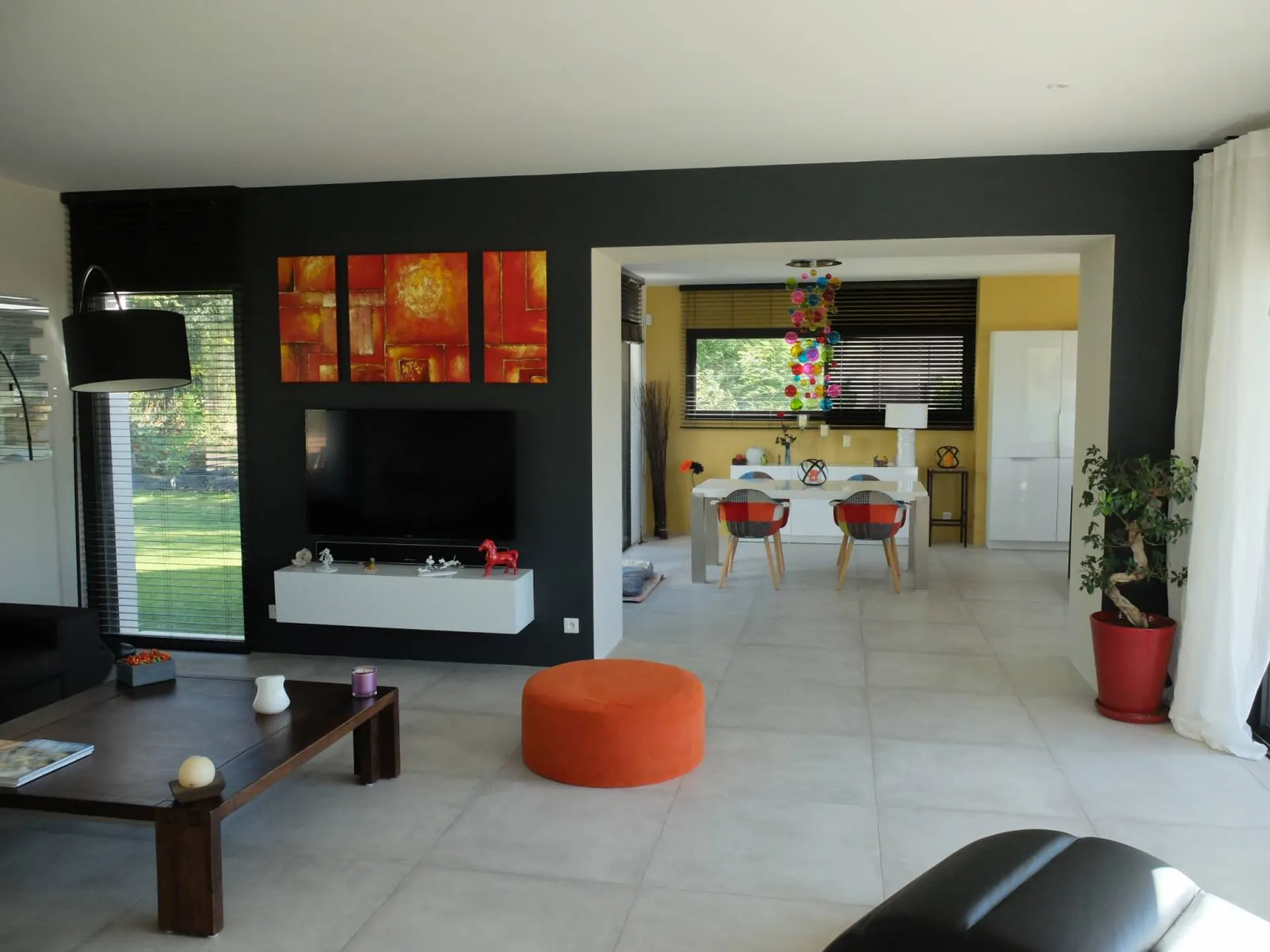 Intérieur maison moderne 