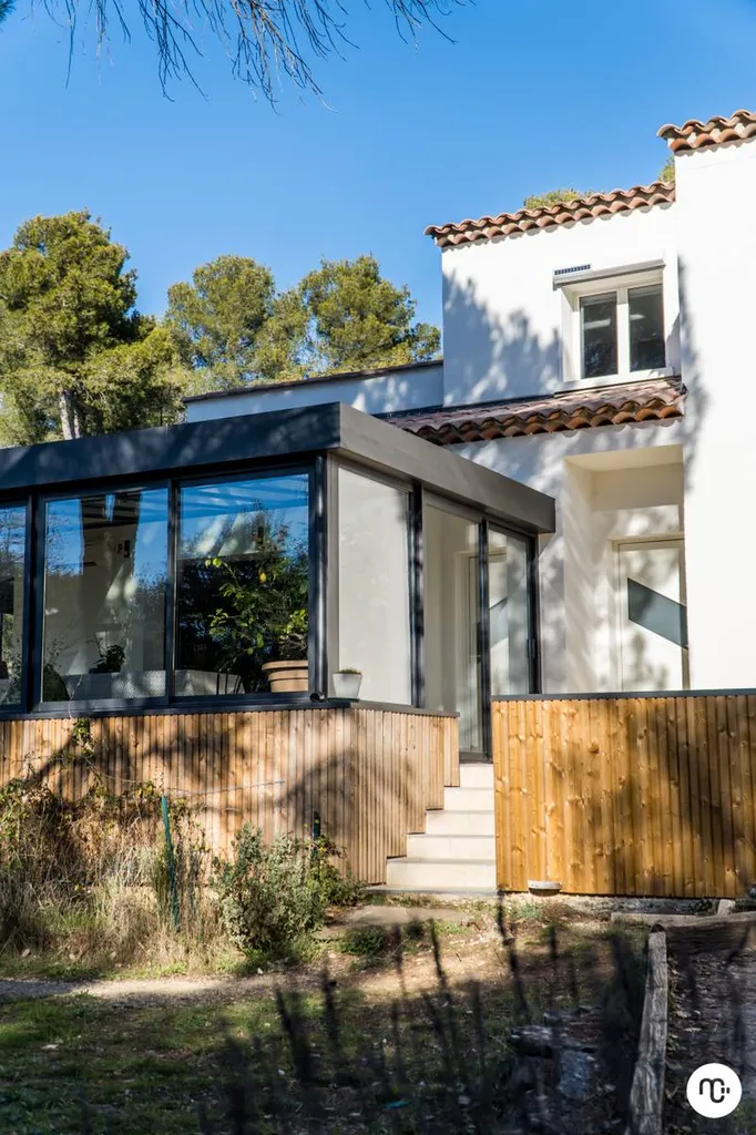 Profitez de la luminosité toute l'année avec cette véranda en aluminium Technal à Allauch