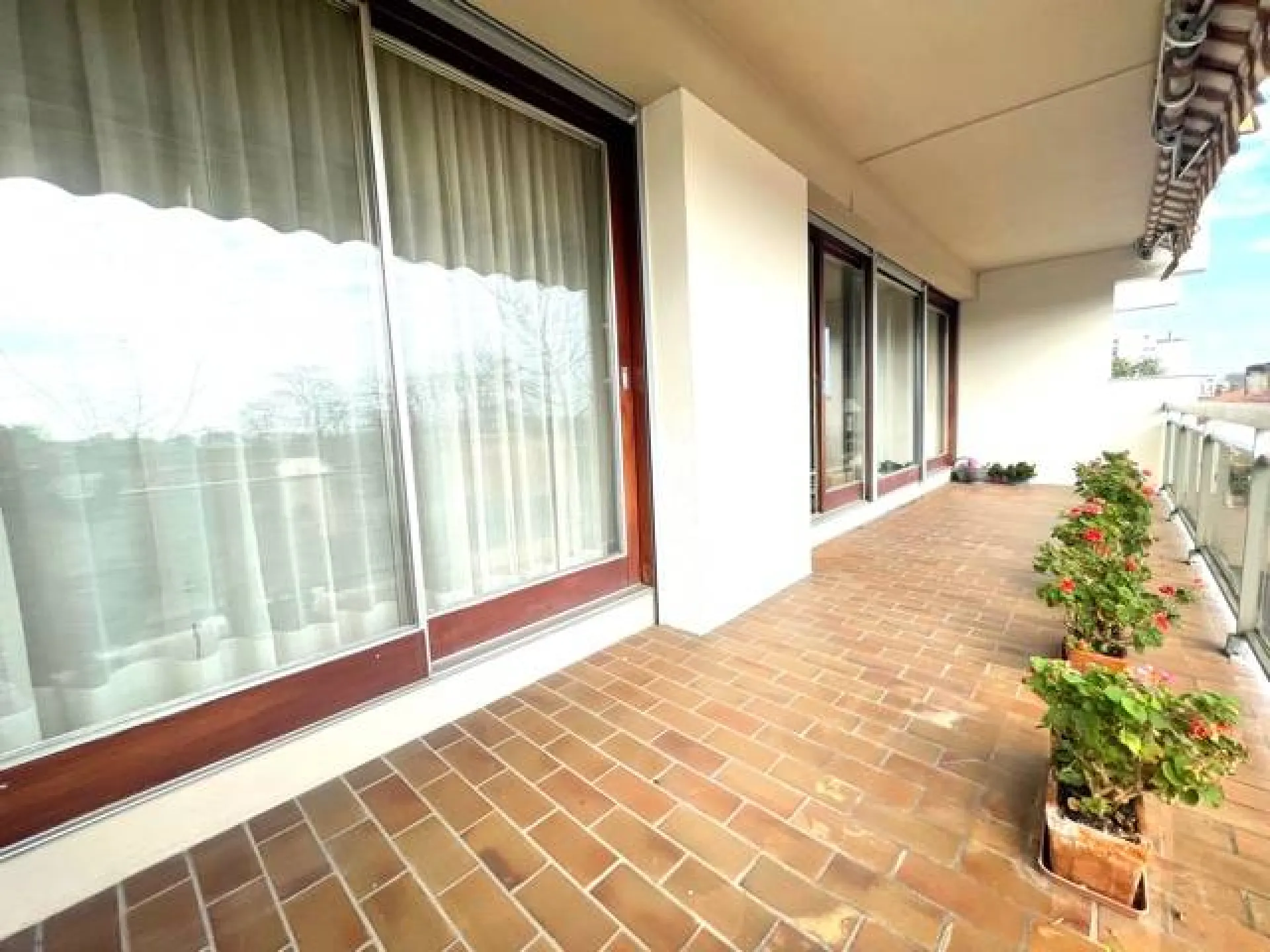 Vendu T3 avec parking Bordeaux Caudéran 