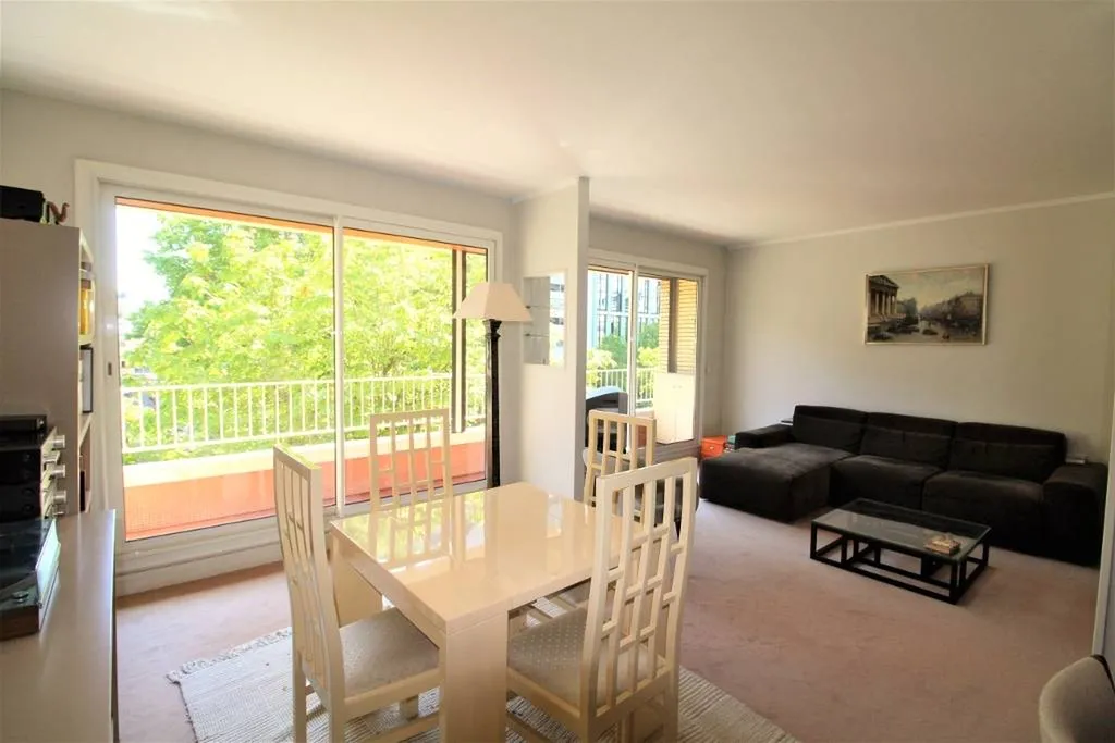 A vendre 2/3 pièces Boulevard Malesherbes à Paris 75017