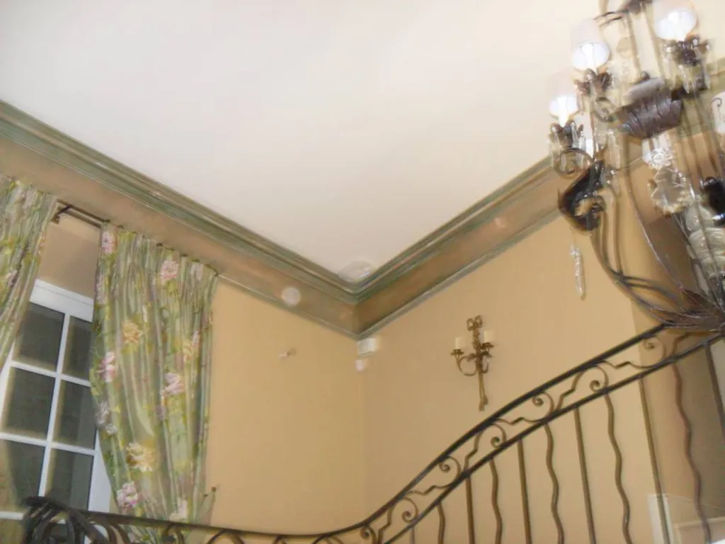 CAGE ESCALIER-MATDECO TERRE DU MONDE