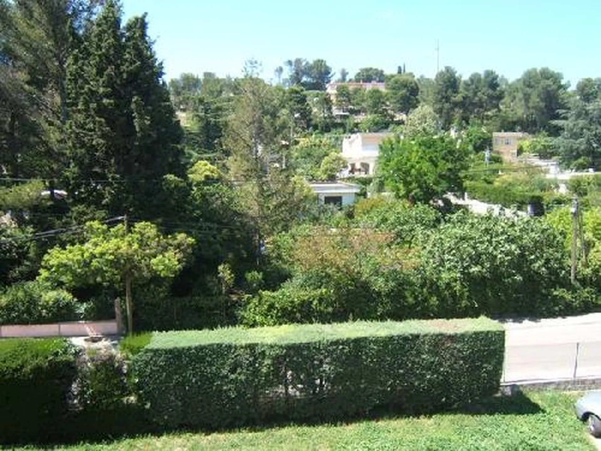 Vente appartement Carnoux en Provence dans residence securisee avec parc résidence sécurisée