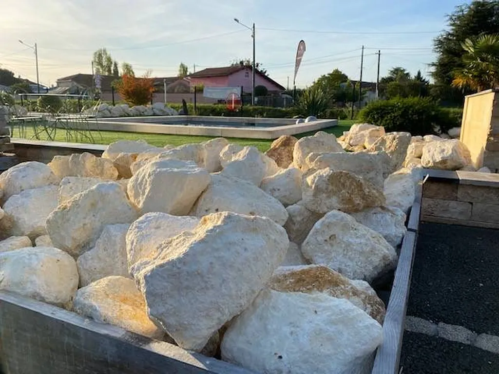 Trouver des Roches calcaires sur Bordeaux Rive Droite