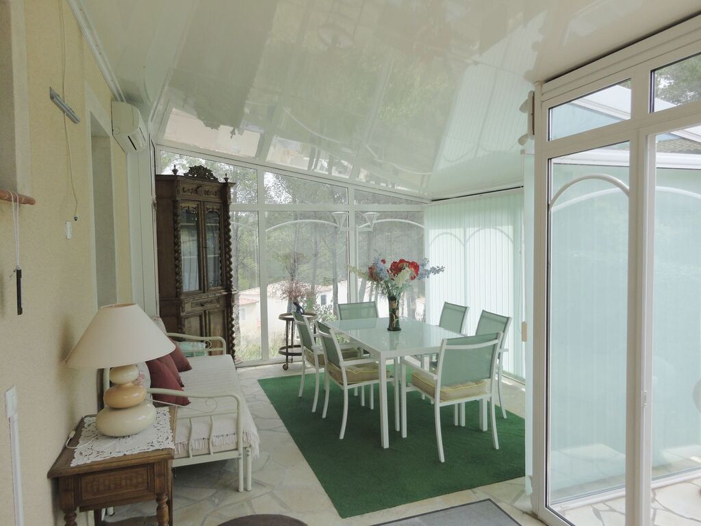 Maison sur 2 niveaux à vendre