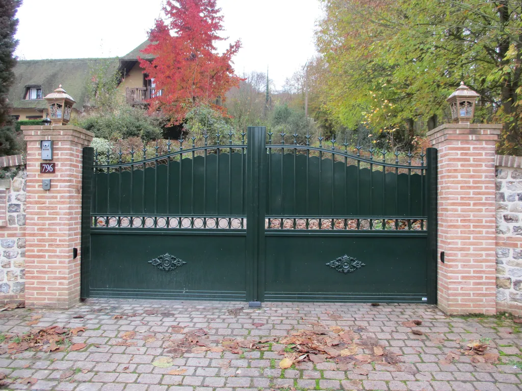 installation portail en alu style rétro proche Lisieux 14