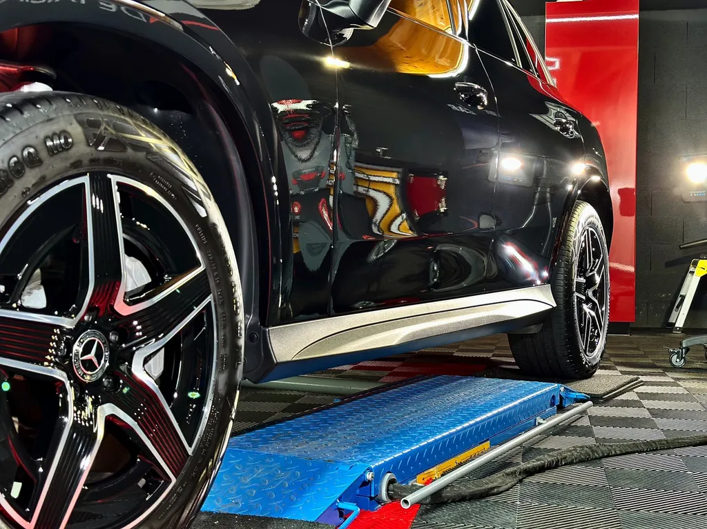 Traitement céramique auto DETAILING protection carrosserie Sud de Lyon Mercedes GLC