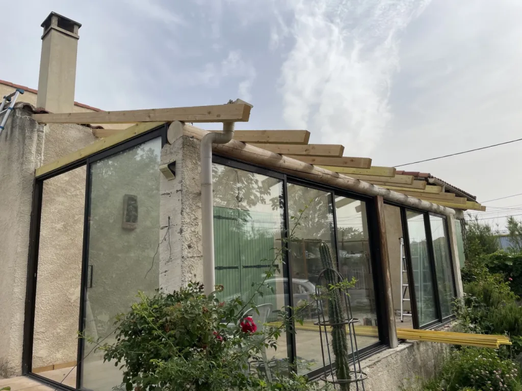 pose de chevrons pour toiture sur martigues