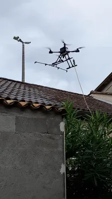 Reprise du démoussage à Libourne : deux maisons protégées aujourd’hui grâce à l’expertise de SERVI DRONES