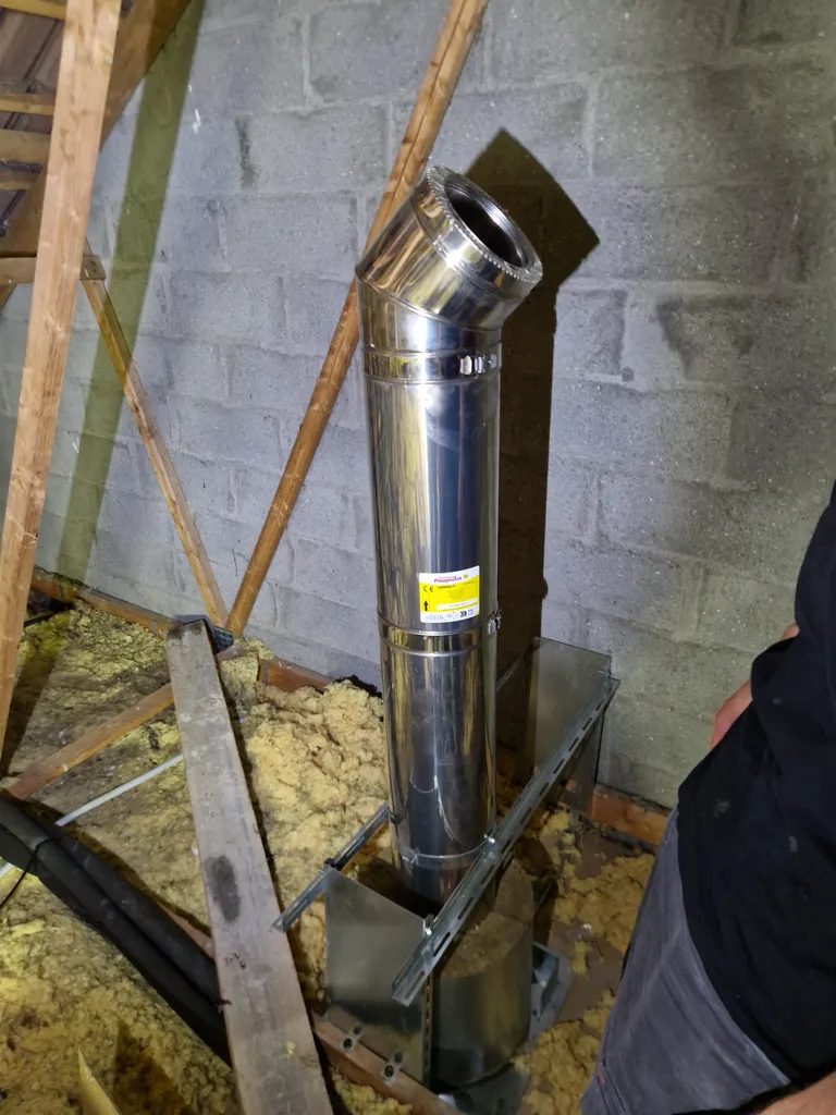 Pose cheminé préfa double paroi Poujoulat Lillebonne