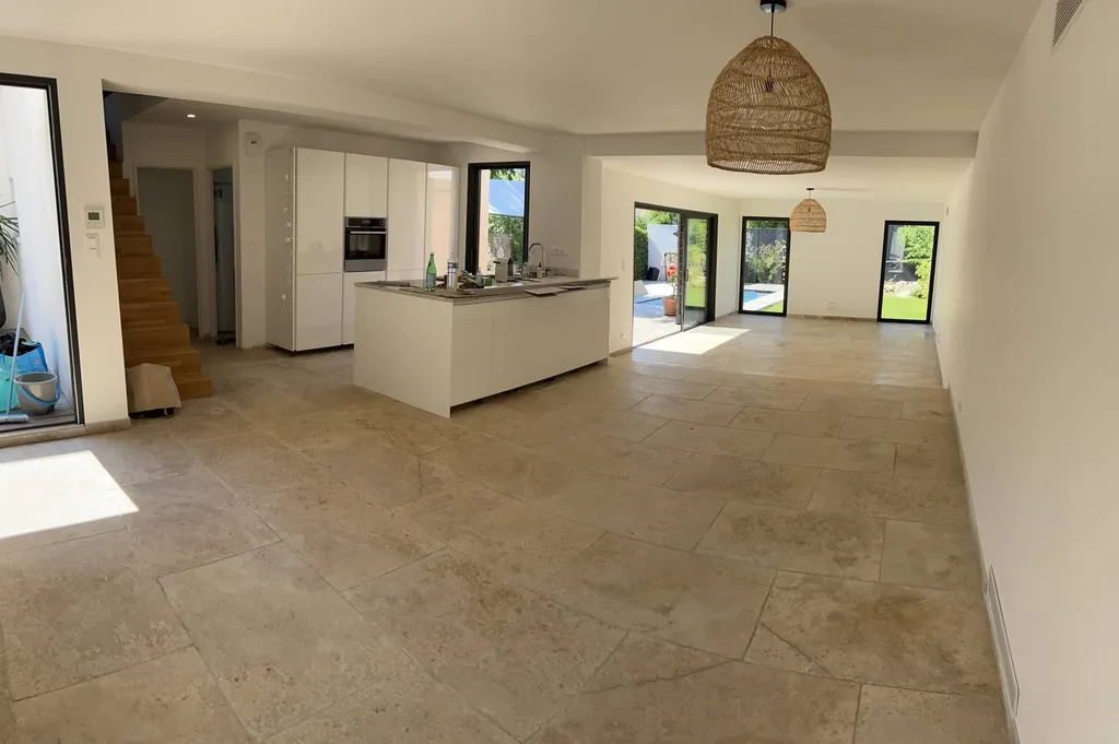 DALLAGES INTERIEURS TRAVERTIN BEIGE 1ER CHOIX CLASSIC MIX