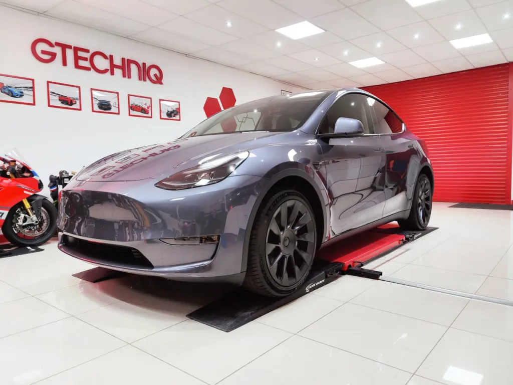 TESLA MODEL Y - PROTECTION PPF XPEL + CERAMIQUE GTECHNIQ A VALENCIENNES