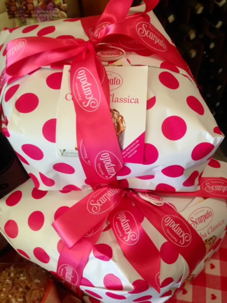 Colombe de Paques Scarpato, brioche aux ecorces d'oranges confites