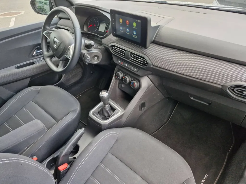 DACIA SANDERO CONFORT TCe 90 PRÈS DE TOULOUSE A PLAISANCE DU TOUCHE