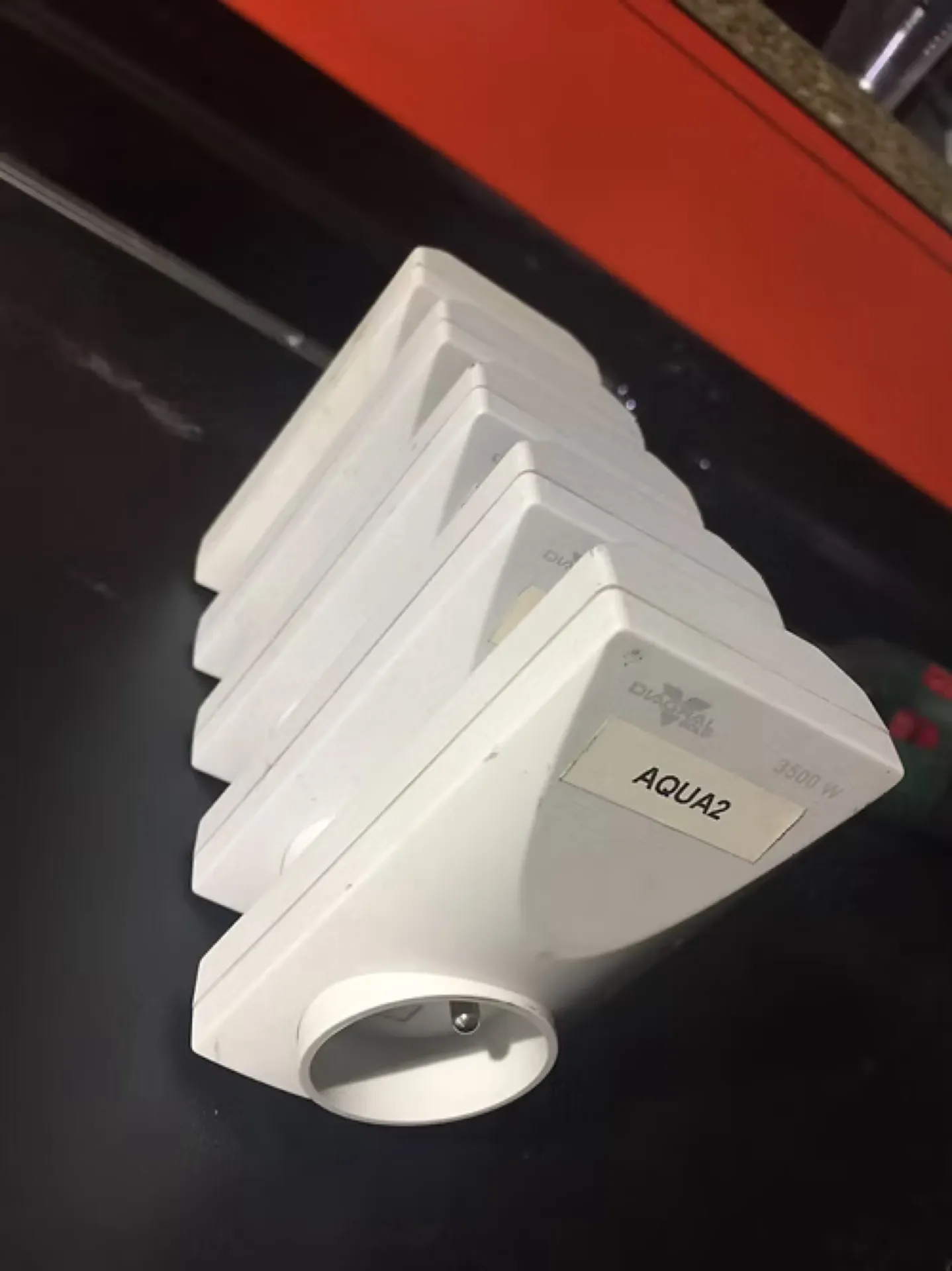 LOT PRISES TELECOMANDEES SANS FIL