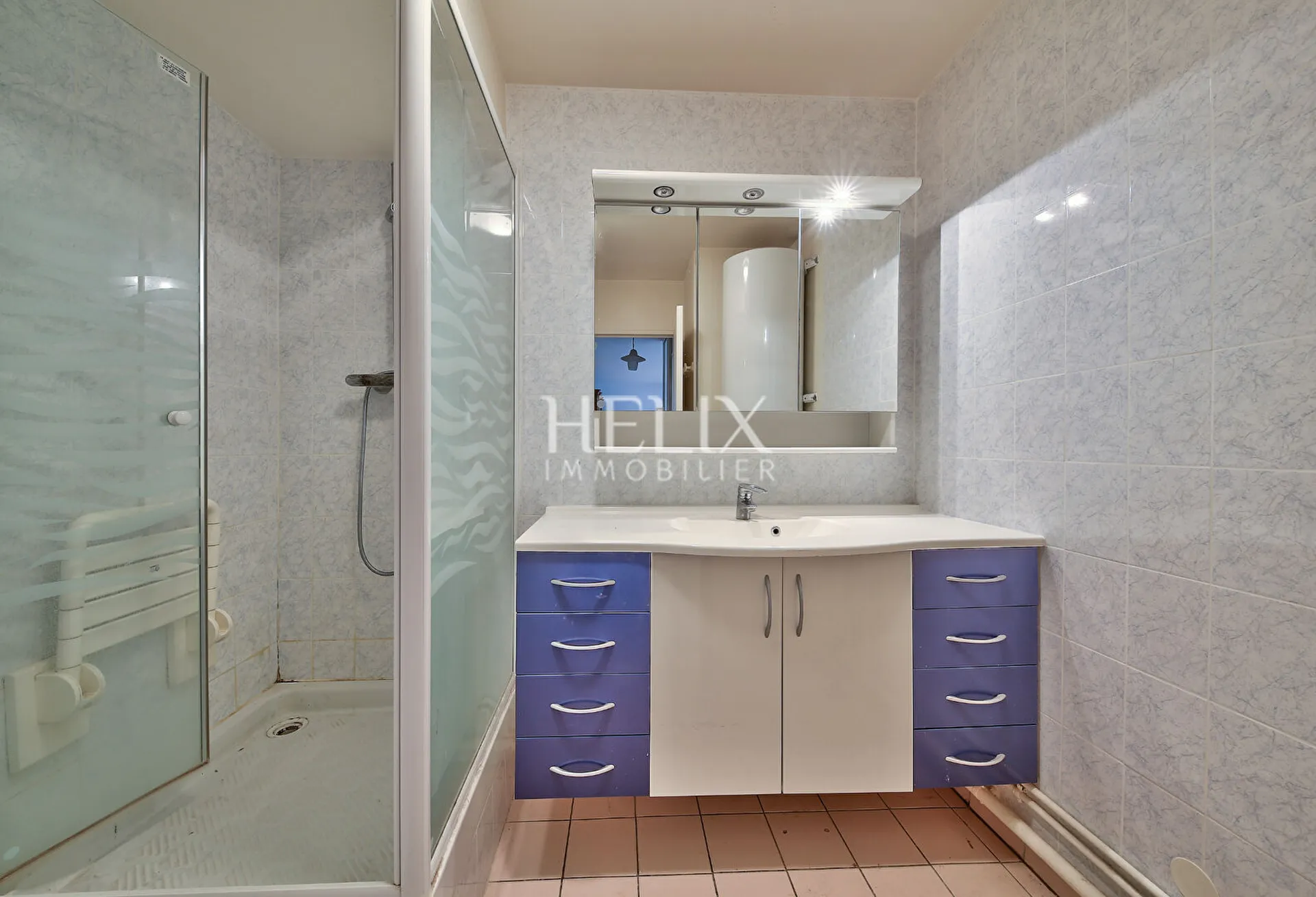 Quartier des Ursulines à Saint Germain en Laye appartement de 2 pièces avec ascenseur