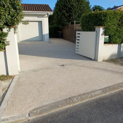 spécialiste en travaux de préparation et coulage de béton désactivé Léognan proche bordeaux