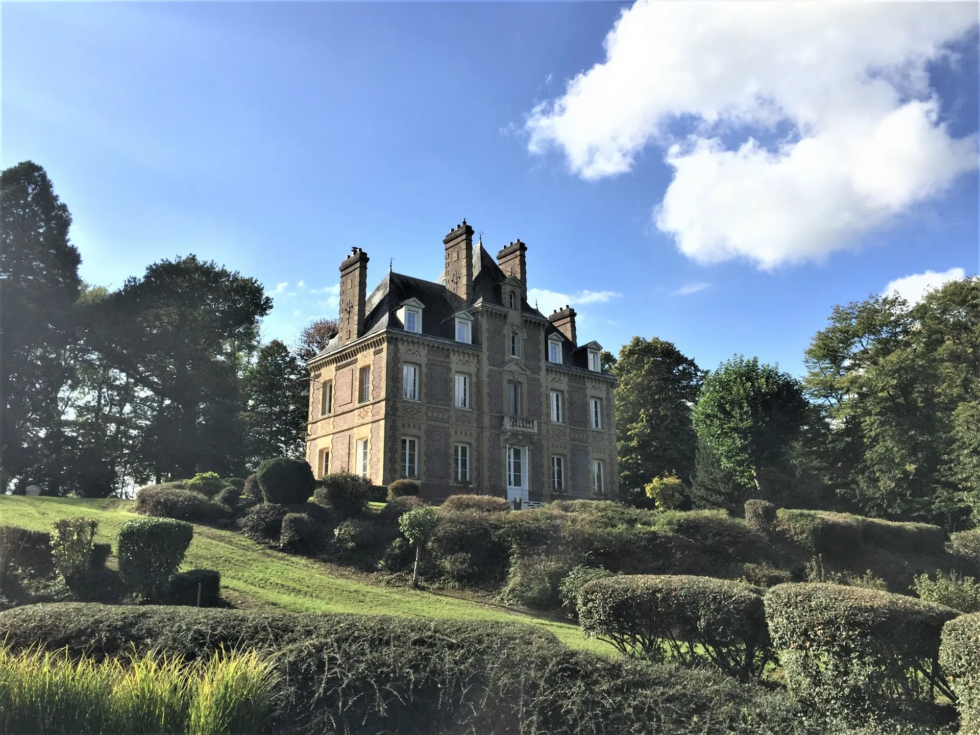 RECHERCHE BIEN DE PRESTIGE DANS LA SEINE MARITIME, NORMANDIE