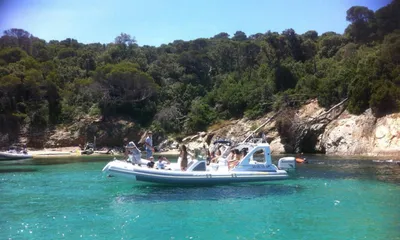 L'Eden Boat and its exceptional boats