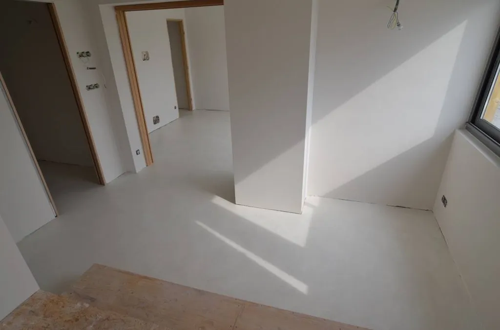 Devis gratuit pour une pose de béton ciré sur sol à La Môle