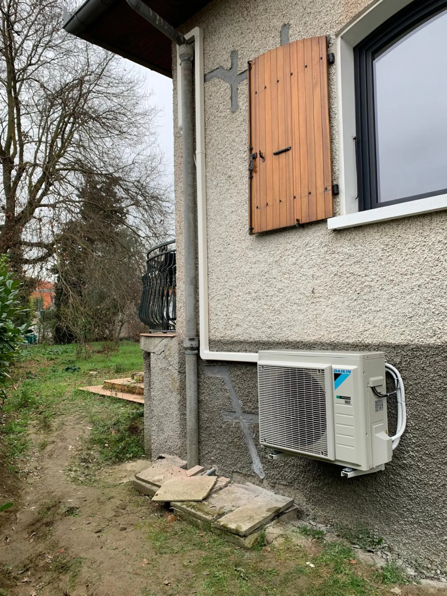 Artisan expert en pose, entretien et dépannage de climatisation réversible toutes marques à Toulouse