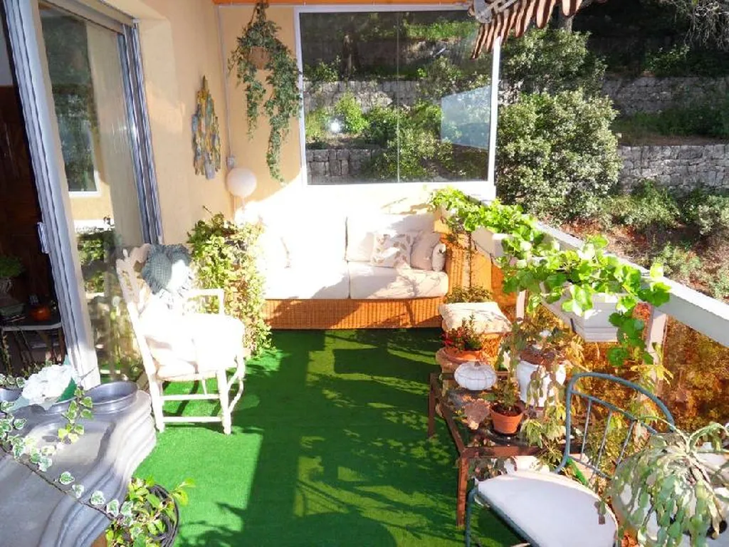 appartement 3 pièces GRASSE (06130) - VENTE EN VIAGER OCCUPE