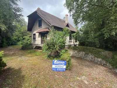 Maison individuelle viable de plain pied - Vatteville-la-Rue 76940 - 1960m² de jardin.