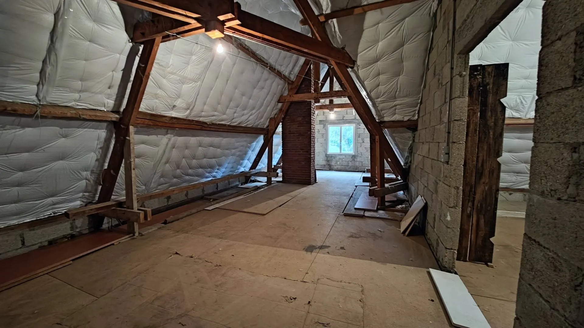 A vendre maison de 155 m² habitables avec grenier aménageable au calme proche de Dieppe