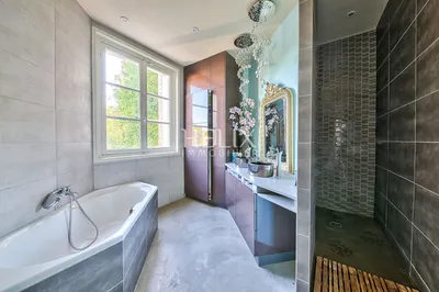 Appartement Le Vésinet 6 pièces 130 m2