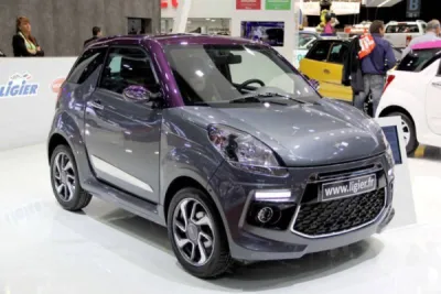 Nouvelle voiture sans permis LIGIER JS 50 avec moteur Revolution sur Toulon dans le Var 83