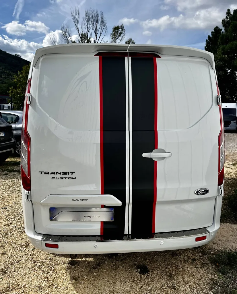 prix pour un covering sur un utilitaire à saont-maximin dans le var