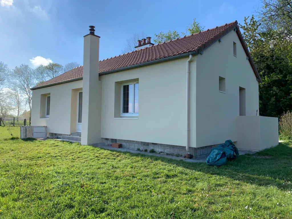 Trouver un expert pour l'isolation par l'extérieure de maison ancienne de campagne proche de Fécamp (76)