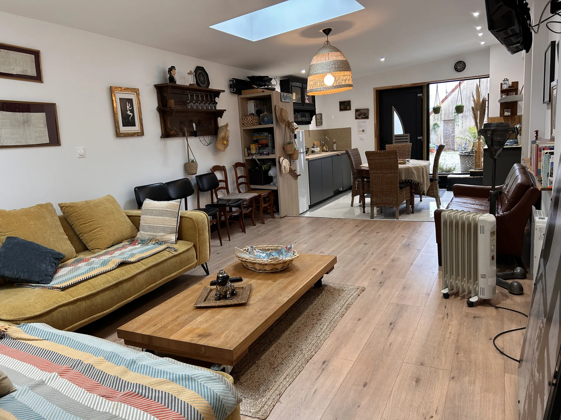 Troglo, superbe gite aménagé au pied 