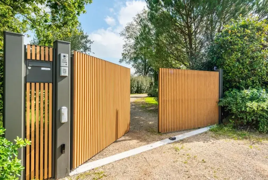 Portails sur mesure, automatismes et clôtures en Corse – S.I.P.P Point Fort Fichet