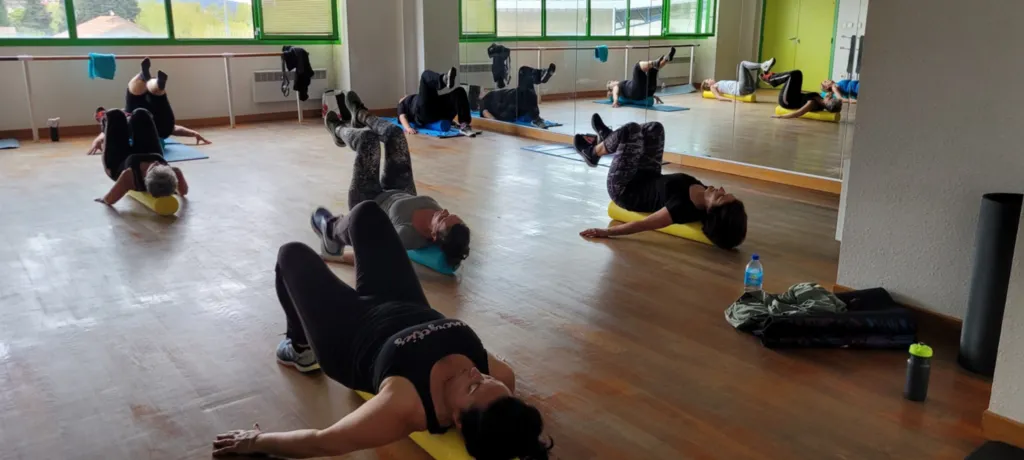 cours semi-collectifs avec petits matériels de pilates sur Ollioules