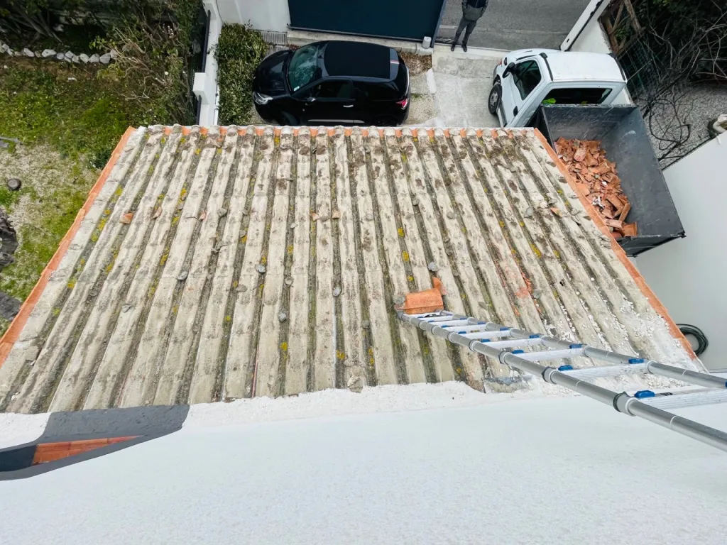 Changement d’une toiture de maison avec isolation sur Aix en Provence.