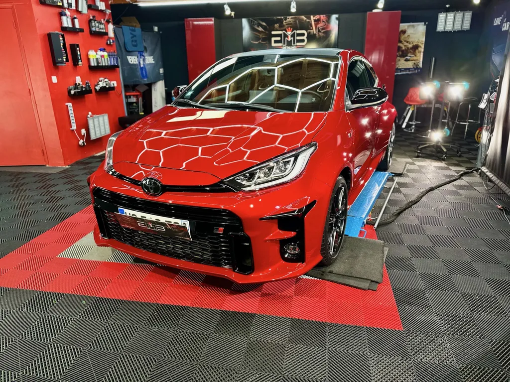 Toyota Yaris GR – Rénovation et traitement céramique à Lyon Ouest proche de Vourles 