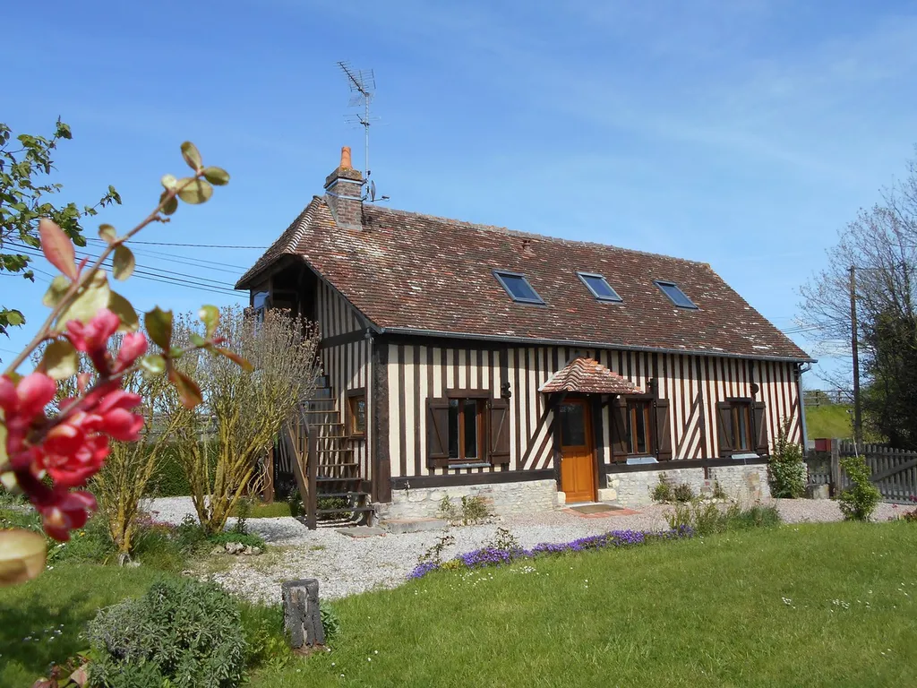 MAISON NORMANDE A VENDRE, IMMOBILIER, TERRES ET DEMEURES DE NORMANDIE DE LISIEUX