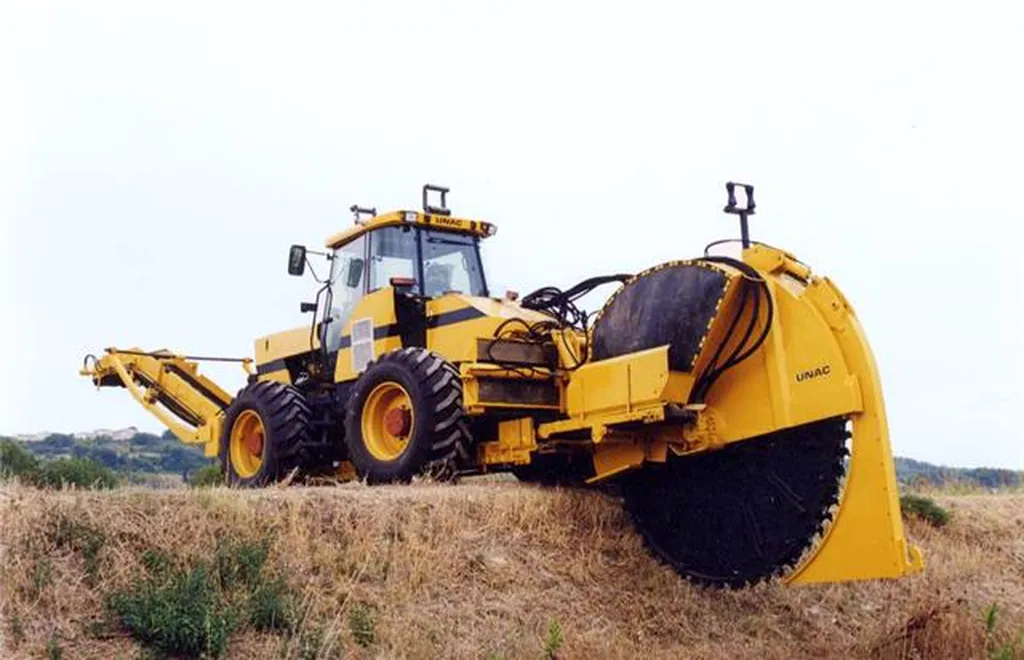 Entreprise spécialisée en terrassement dans la roche, fonçage de canalisation et forage horizontal pour travaux publics complexes techniques sécurisés professionnels