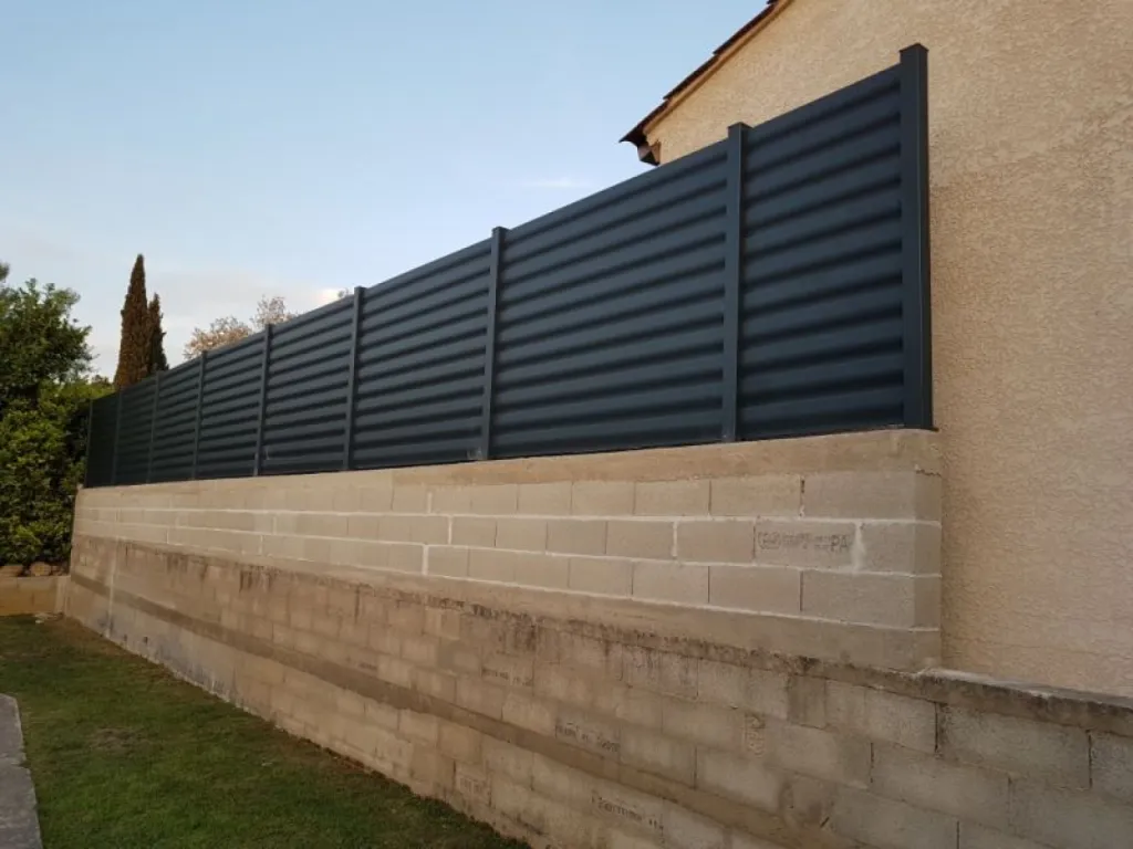 Cloture aluminium sur Pelissanne 