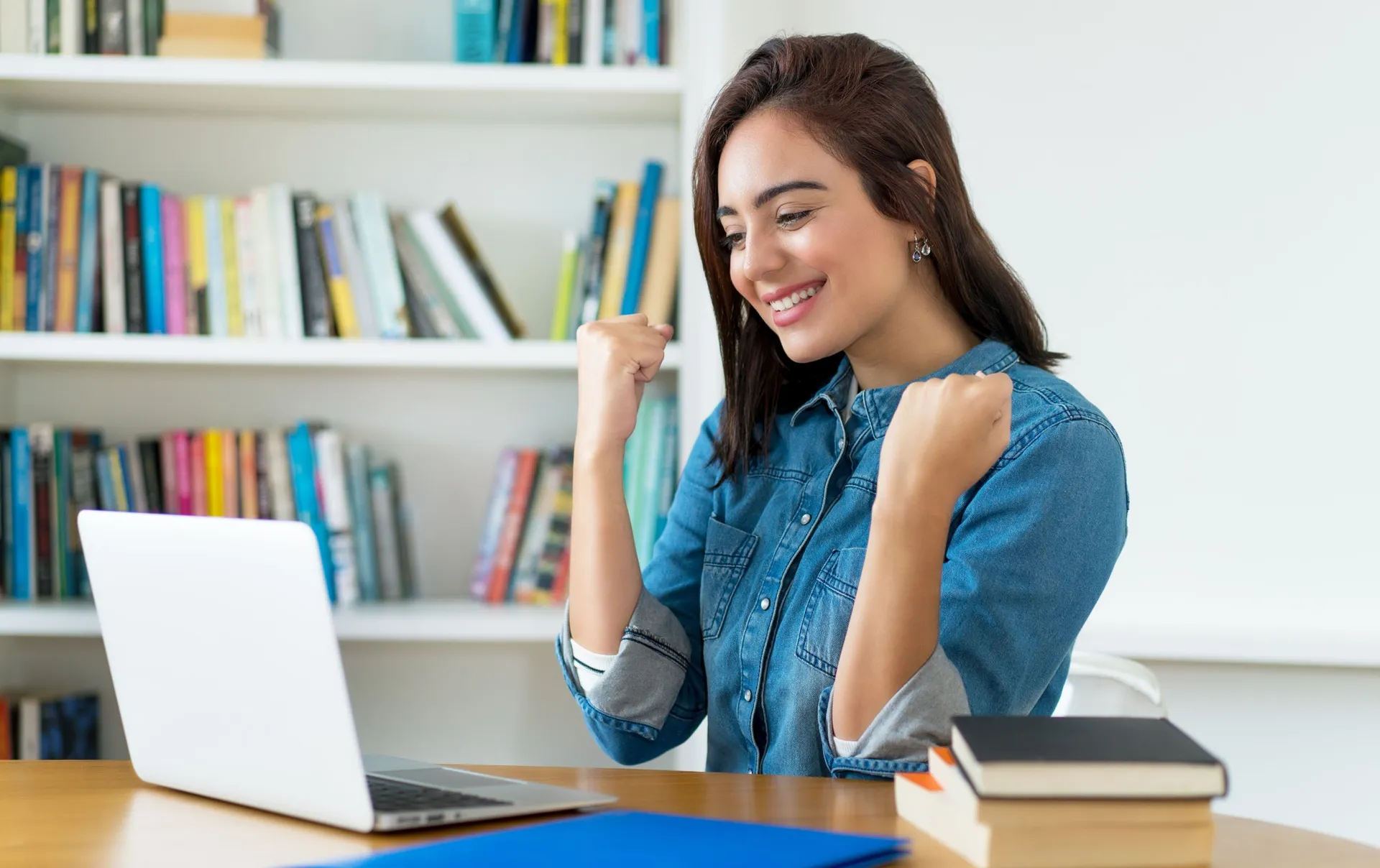 Vos transports au coeur de notre métier, Flexatrans reste à votre écoute et vous propose des solutions sur mesure en transport routier