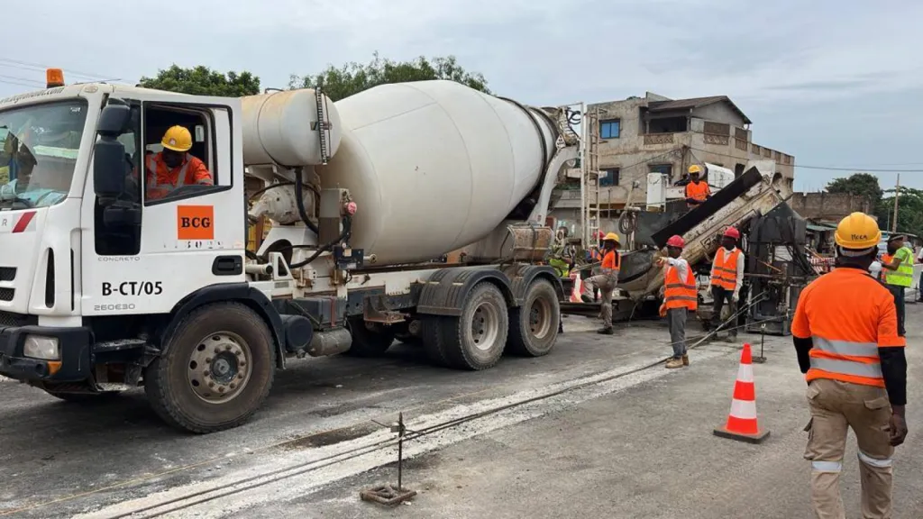 Fourniture et livraison de béton de formulation extrudée directement sur chantier au Bénin