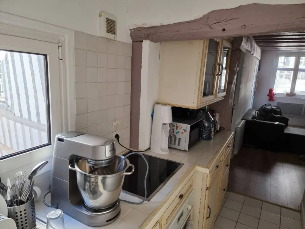 Situé au 1er étage