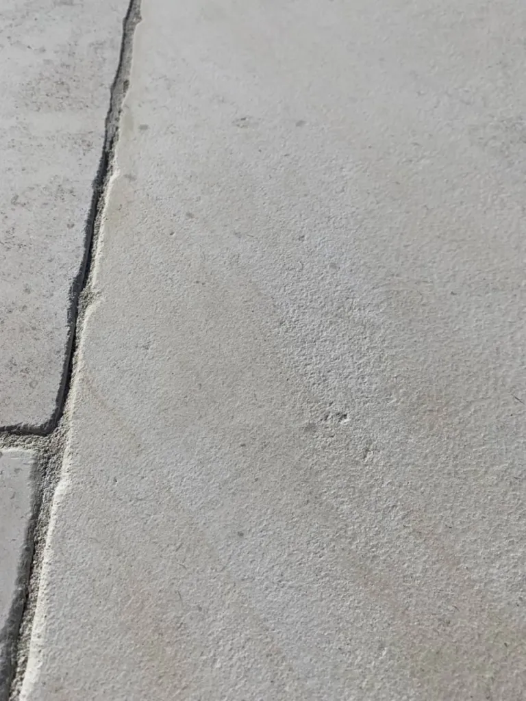 Pierre naturelle de Dordogne Périgord pour dallage intérieur et extérieur Paris Bordeaux Cannes