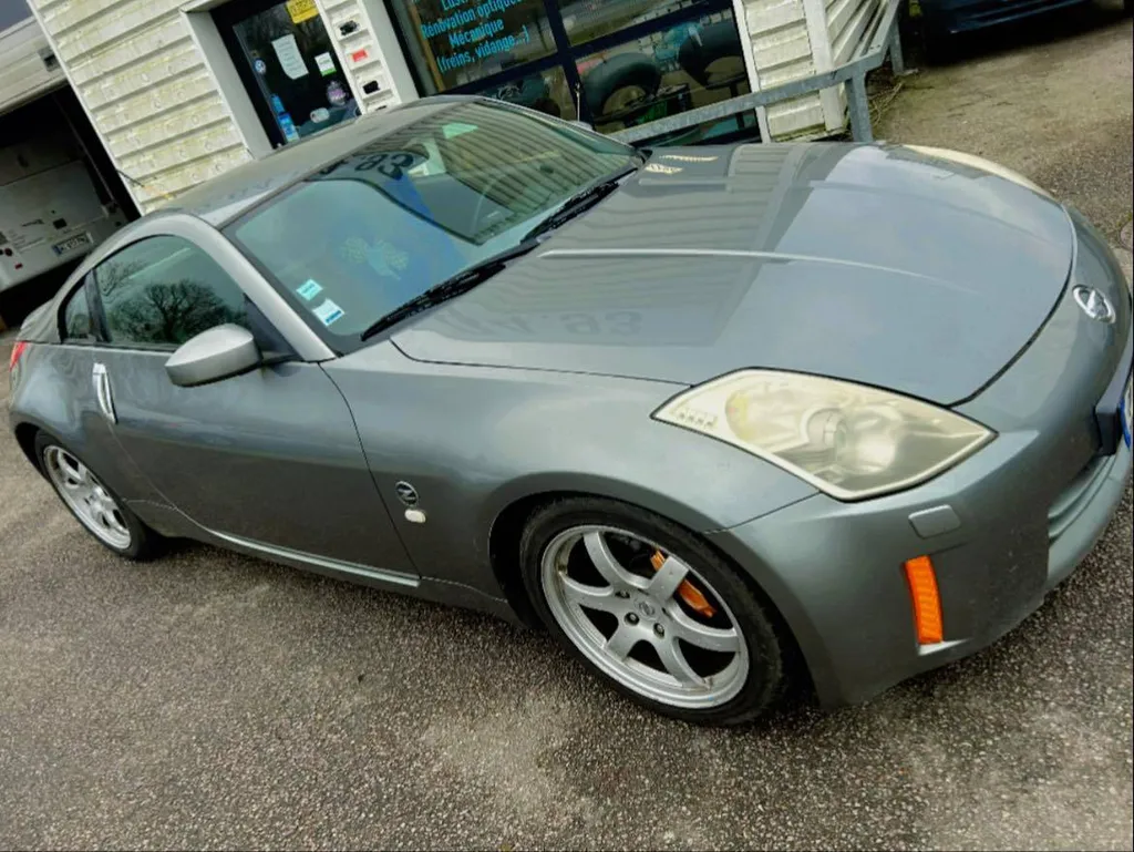 Changement embrayage volant moteur sur un véhicule Nissan 350Z dans notre garage de Barentin 76